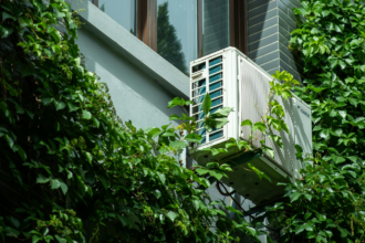 Klíma választási döntés hosszú távon, márkák, megbízhatóság és költséghatékonyság, évekig tartó teljesítmény.